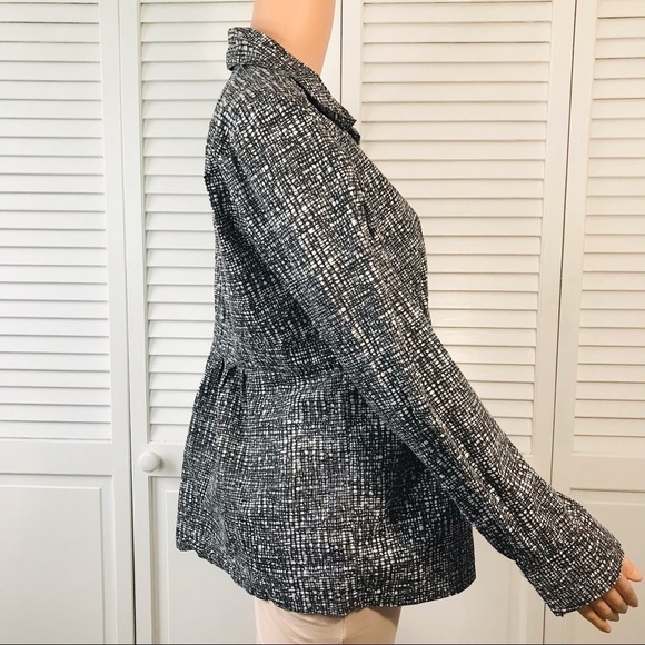 3/$25 A.N.A. Geometric Pattern Button Down Shirt Size 14 - Picture 4 of 9